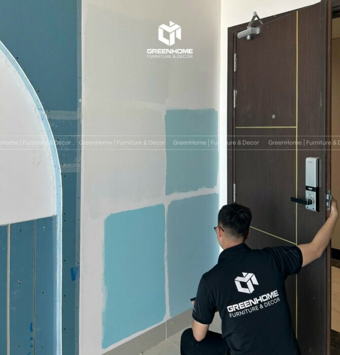 khách hàng cùng tham gia test sơn tại công trình 9